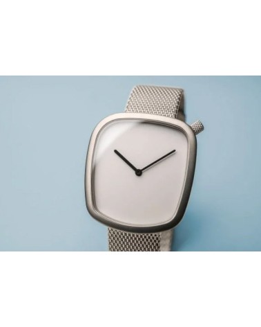 Reloj Bering cuadrado blanco 18034-004