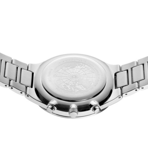 Reloj Bering Titanio 11743-709