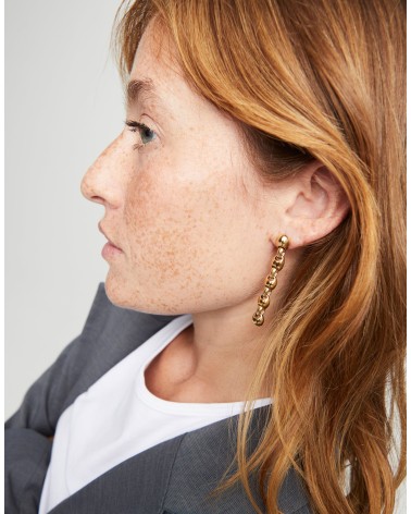Pendientes Largos Uno de 50 PEN0991ORO Eslabones Bola Baño Oro 18K
