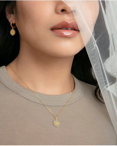 Collar Viceroy 2337C100-33 – plata de ley con baño de oro y colgante de estrella con circonitas azules