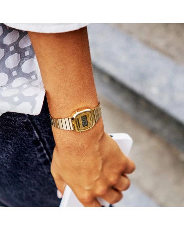 Reloj Casio Vintage LA670WEGA-9EF Dorado Mini ⌚✨