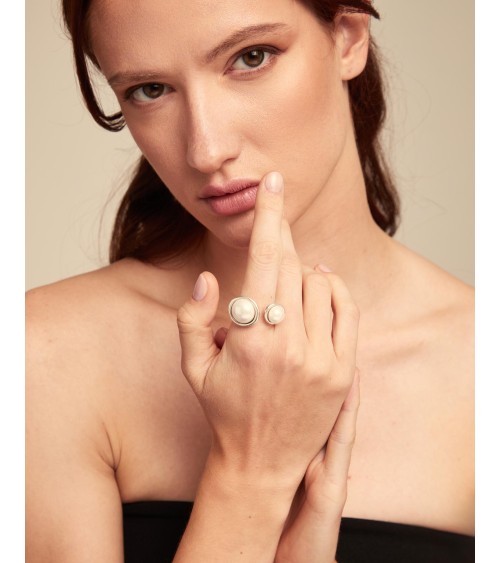 Anillo Uno de 50 Shell Doble Perla Plata