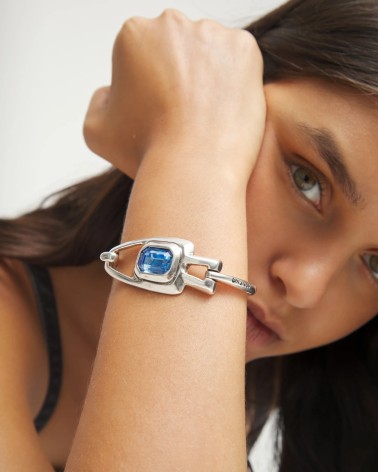 Pulsera Uno de 50 Núcleo Rígida Azul