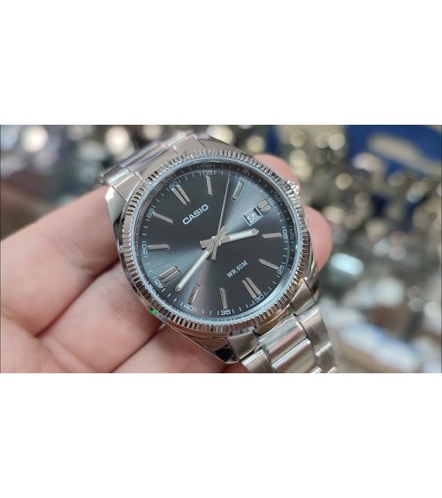Reloj Casio Collection Acero Dial Negro
