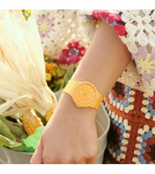 Reloj Casio Analógico Retro Amarillo