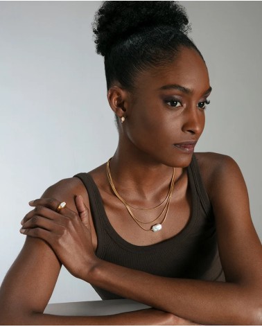 Collar Viceroy Chic Acero IP Dorado Triple Cadena y Perla Natural 75440C01012 | Joyería Onix Lugo
