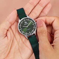 ¡Verde para las más atrevidas!💚

💻 www.joyeriaonix.com
🚚 Envíos 24-48 horas

#marea #relojmarea #reloj #relojes #joyeria #lugo #regalos #style